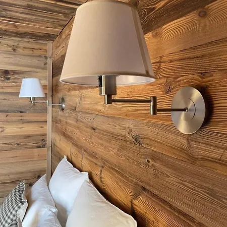 Le De Molanes - 1500 아파트 프라루