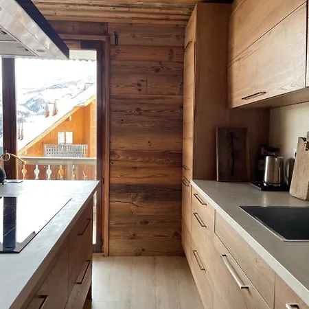Le De Molanes - 1500 Apartment *
